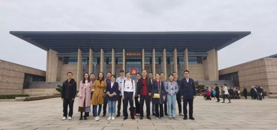 公司第三黨支部開展“南湖紅船憶初心，牢記使命勇?lián)?dāng)”主題黨日活動(dòng)